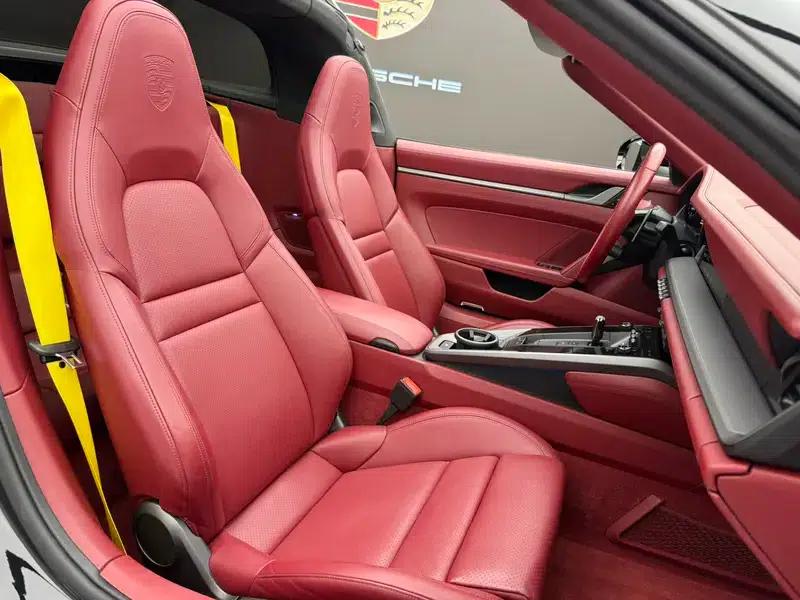 2023 Porsche 911 Targa 4S 3.0T — миниатюра 20