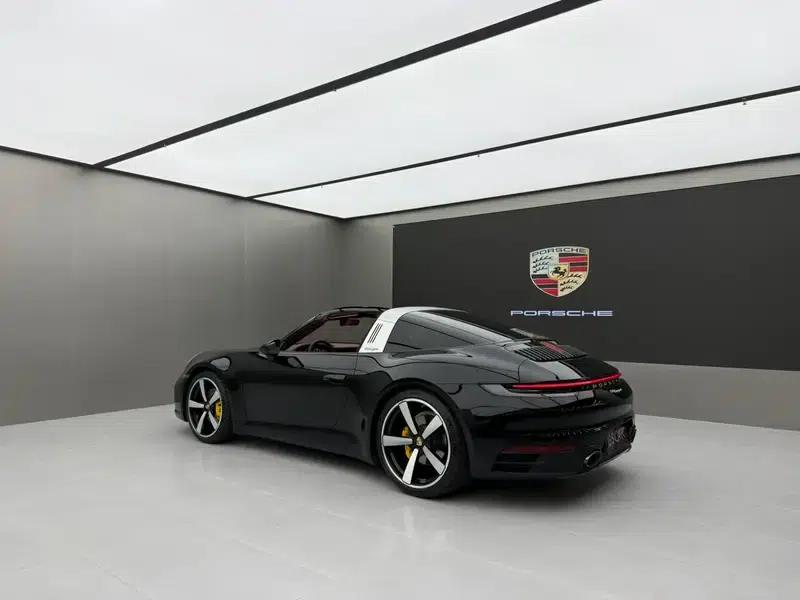 2023 Porsche 911 Targa 4S 3.0T — миниатюра 3