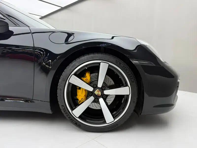 2023 Porsche 911 Targa 4S 3.0T — миниатюра 7