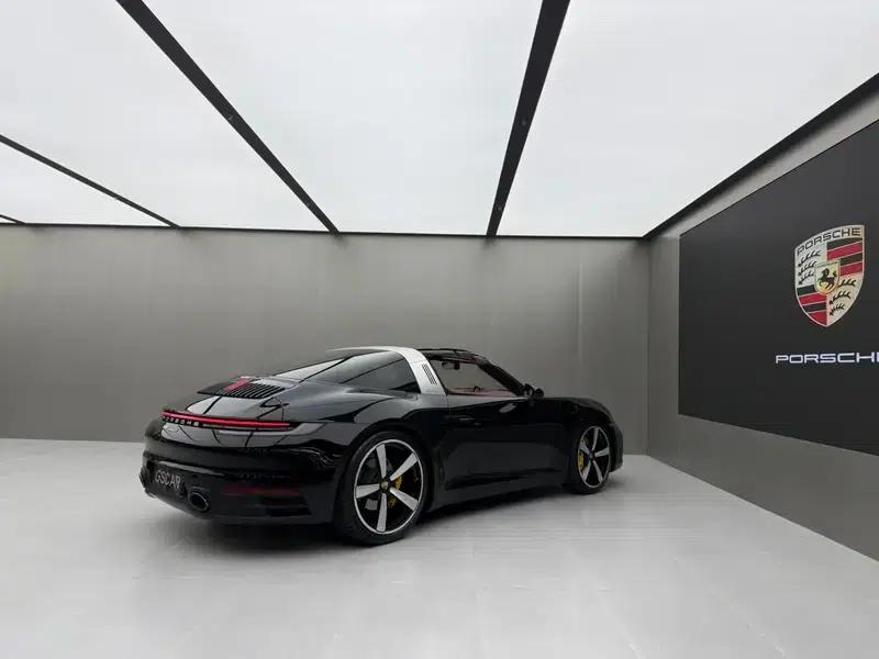 2023 Porsche 911 Targa 4S 3.0T — миниатюра 9