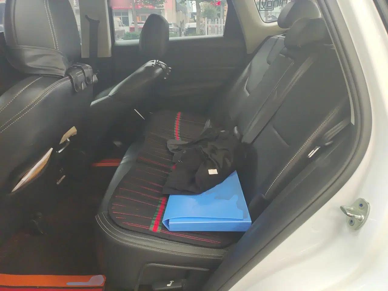 BYD Song Pro 2019 1.5T Automatic Elite Edition — миниатюра 17