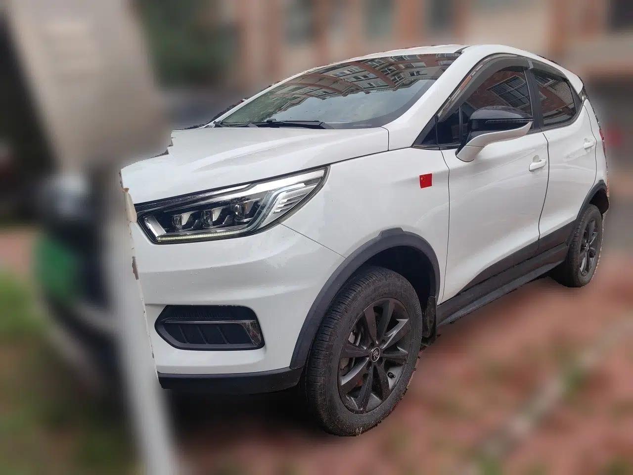 BYD Yuan New Energy 2019 EV535 Smart Connect Trendsetting Model — миниатюра 1