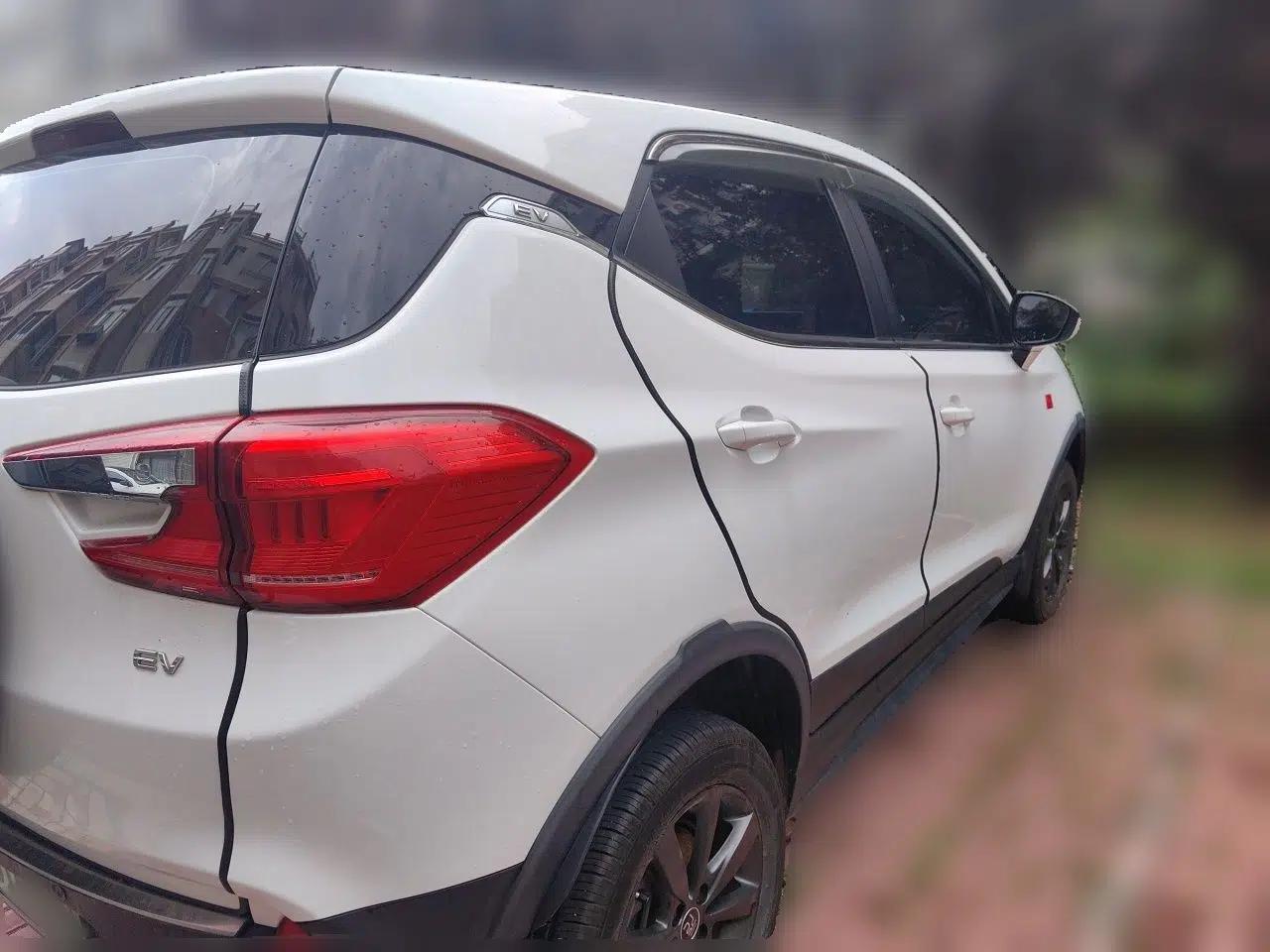 BYD Yuan New Energy 2019 EV535 Smart Connect Trendsetting Model — миниатюра 4