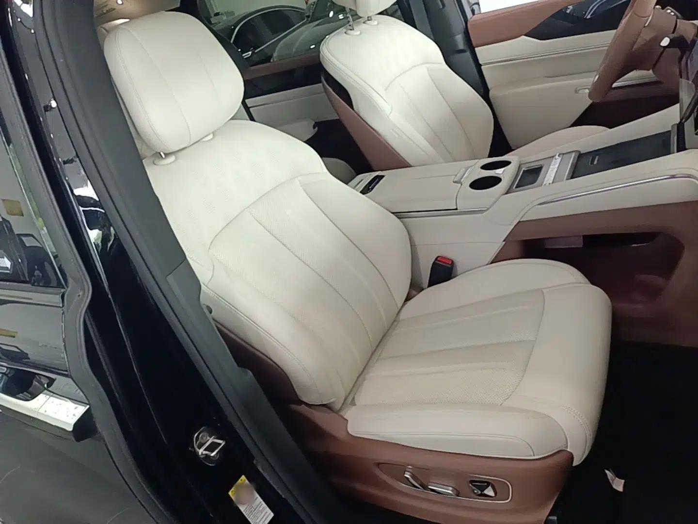 BYD Xia 2025 DM-i 1.5T 180km Beyond Edition — миниатюра 19