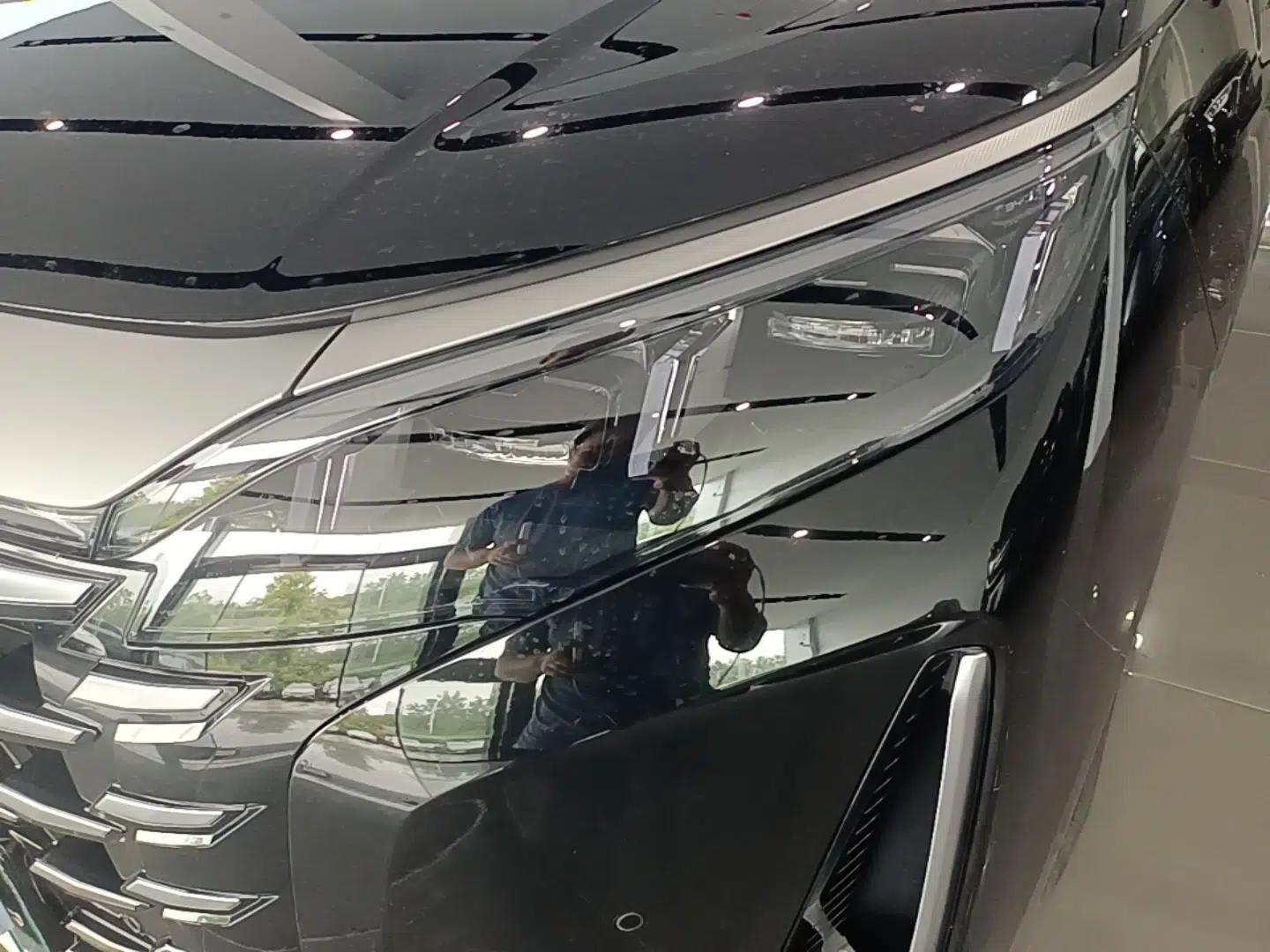 BYD Xia 2025 DM-i 1.5T 180km Beyond Edition — миниатюра 8