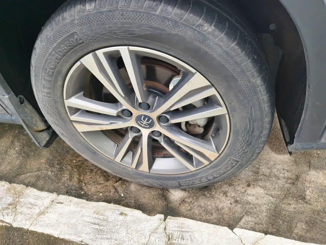 BYD Song 2020 Classic Edition 1.5T Automatic Elite Model — миниатюра 8