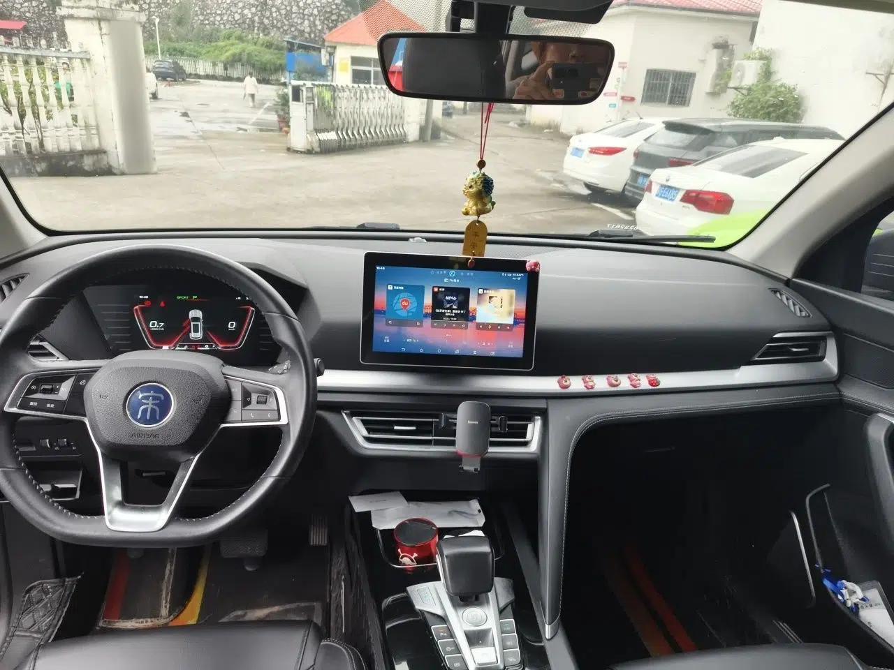 BYD Song 2020 Classic Edition 1.5T Automatic Elite Model — миниатюра 9