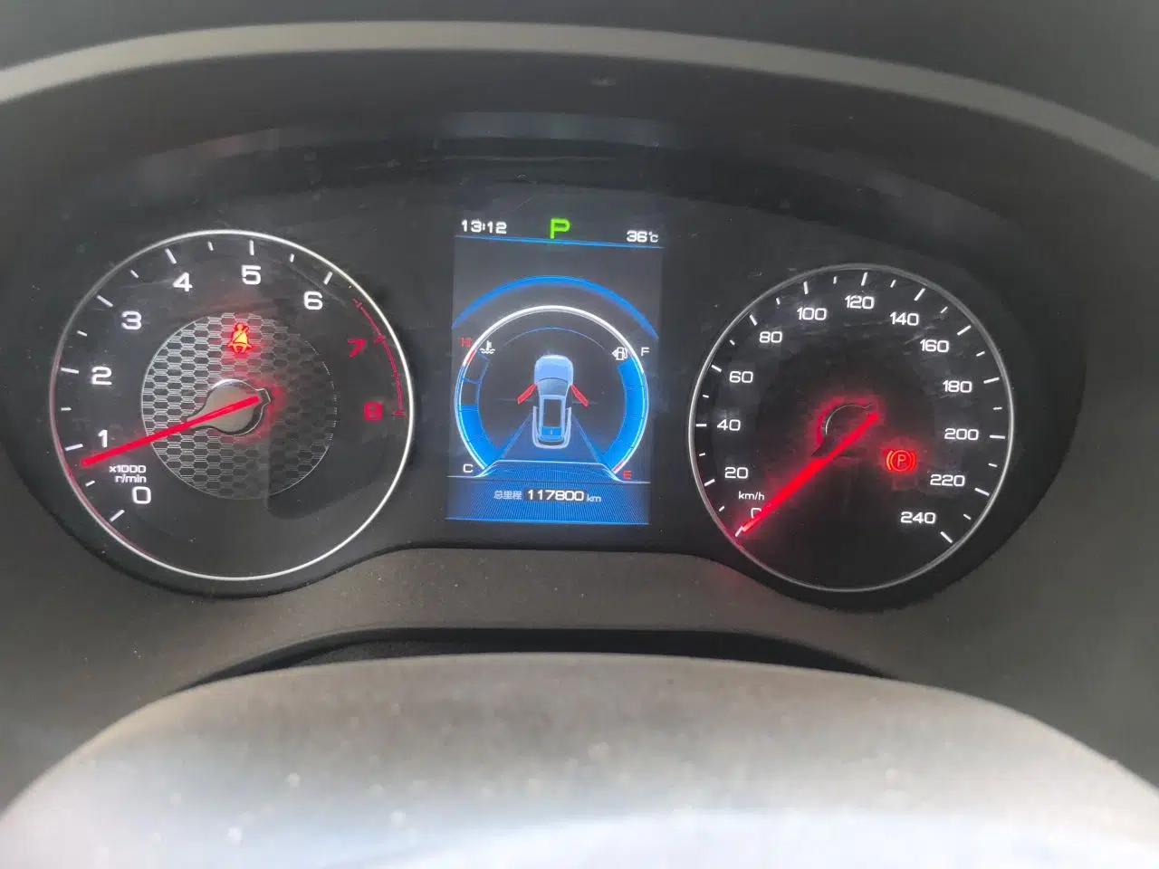 BYD Song 2019 1.5TI Automatic Smart Connect Luxurious Edition — миниатюра 11
