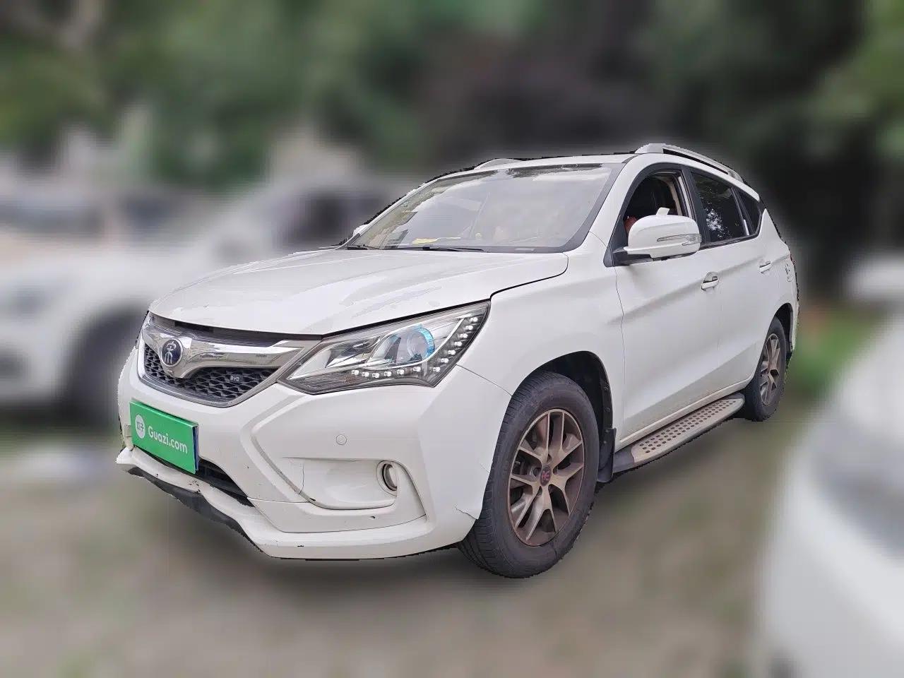 BYD Song 2016 GaiShi Edition 1.5TI Manual Elite Model — миниатюра 1