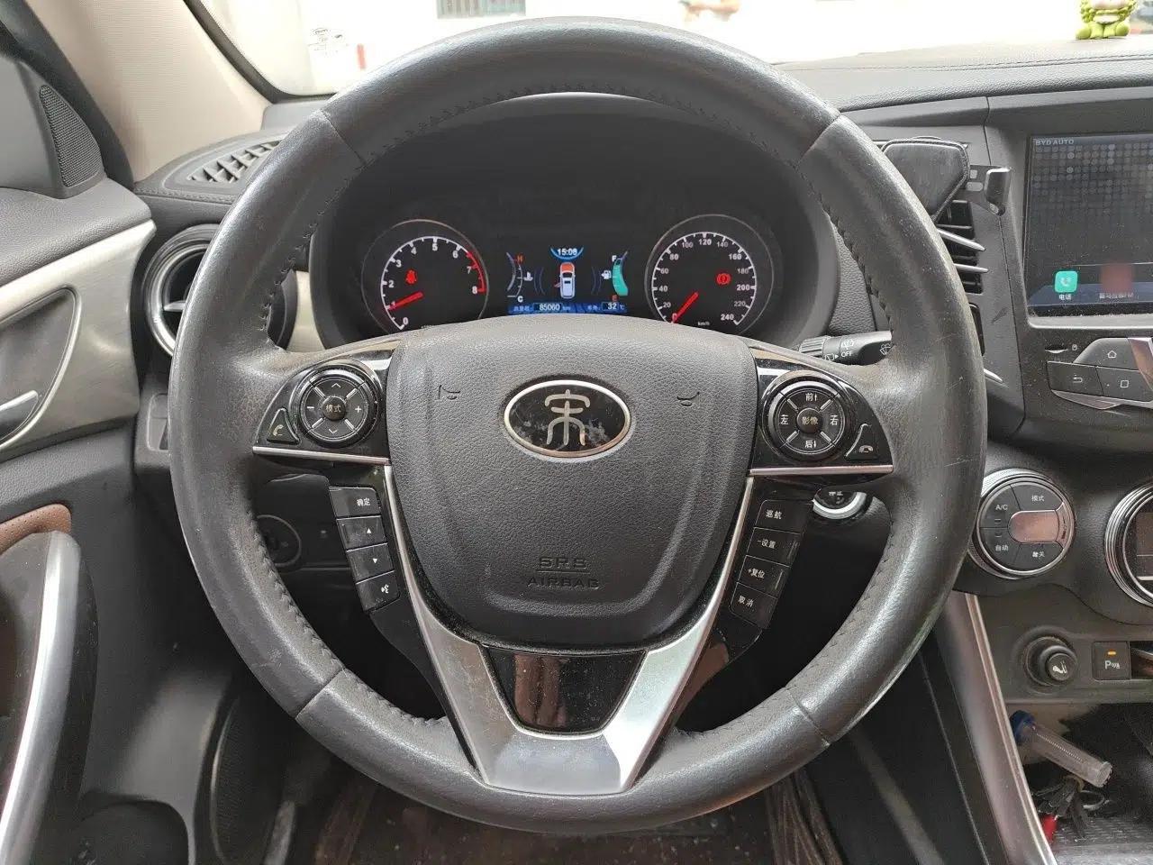 BYD Song 2016 GaiShi Edition 1.5TI Manual Elite Model — миниатюра 10
