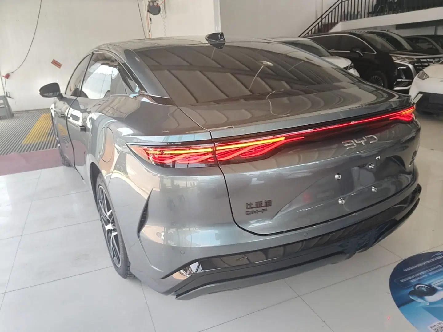 BYD Han L 2025 DM-p Four-Wheel-Drive LiDAR Flagship Model — миниатюра 4