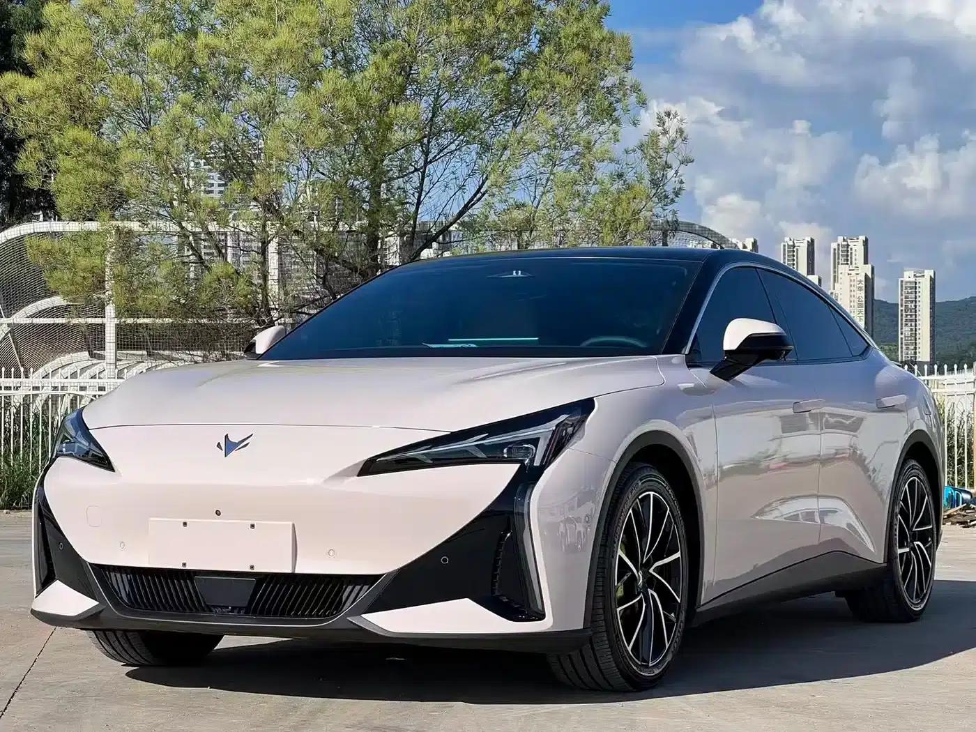 Jihu Alphard S5 2024 Model 560MAX 185kW — миниатюра 1