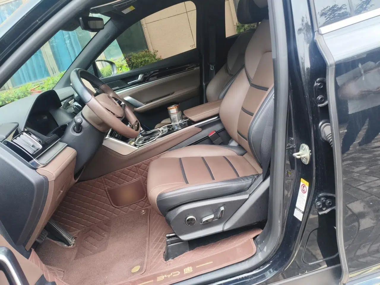 BYD Tang 2021 2.0T Automatic Flagship Edition — миниатюра 15