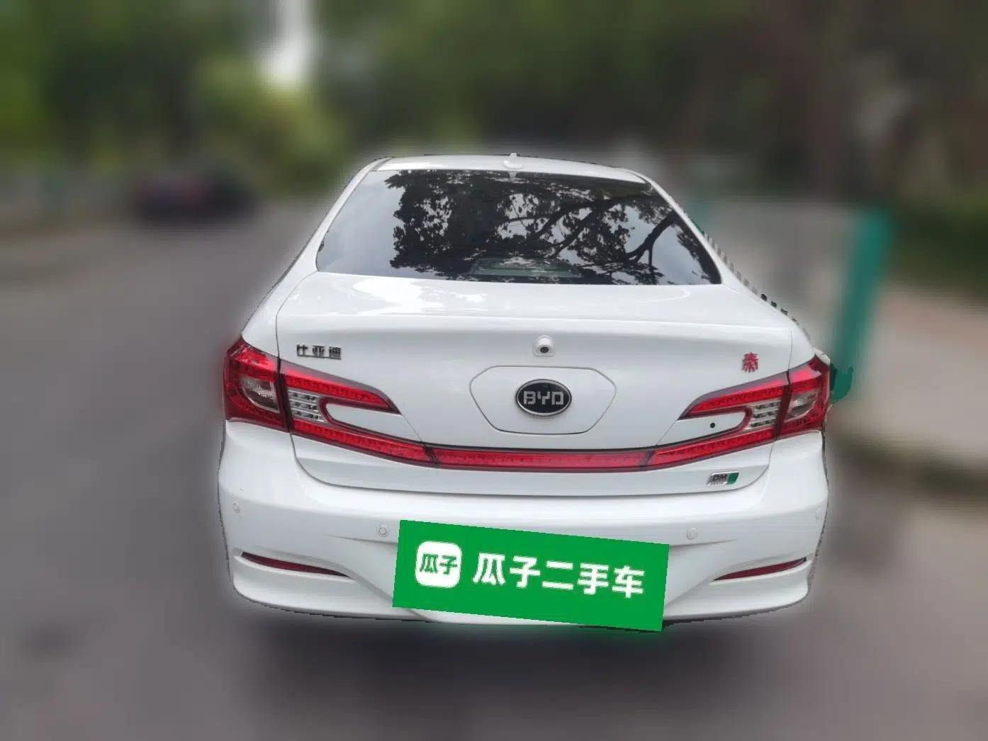 BYD Qin New Energy 2015 1.5T Dual-Crown Flagship Plus Edition — миниатюра 5