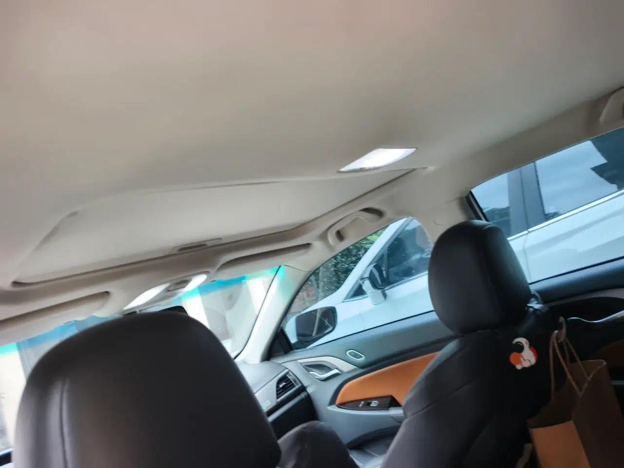 BYD Qin New Energy 2015 1.5T Dual-Crown Flagship Plus Edition — миниатюра 18