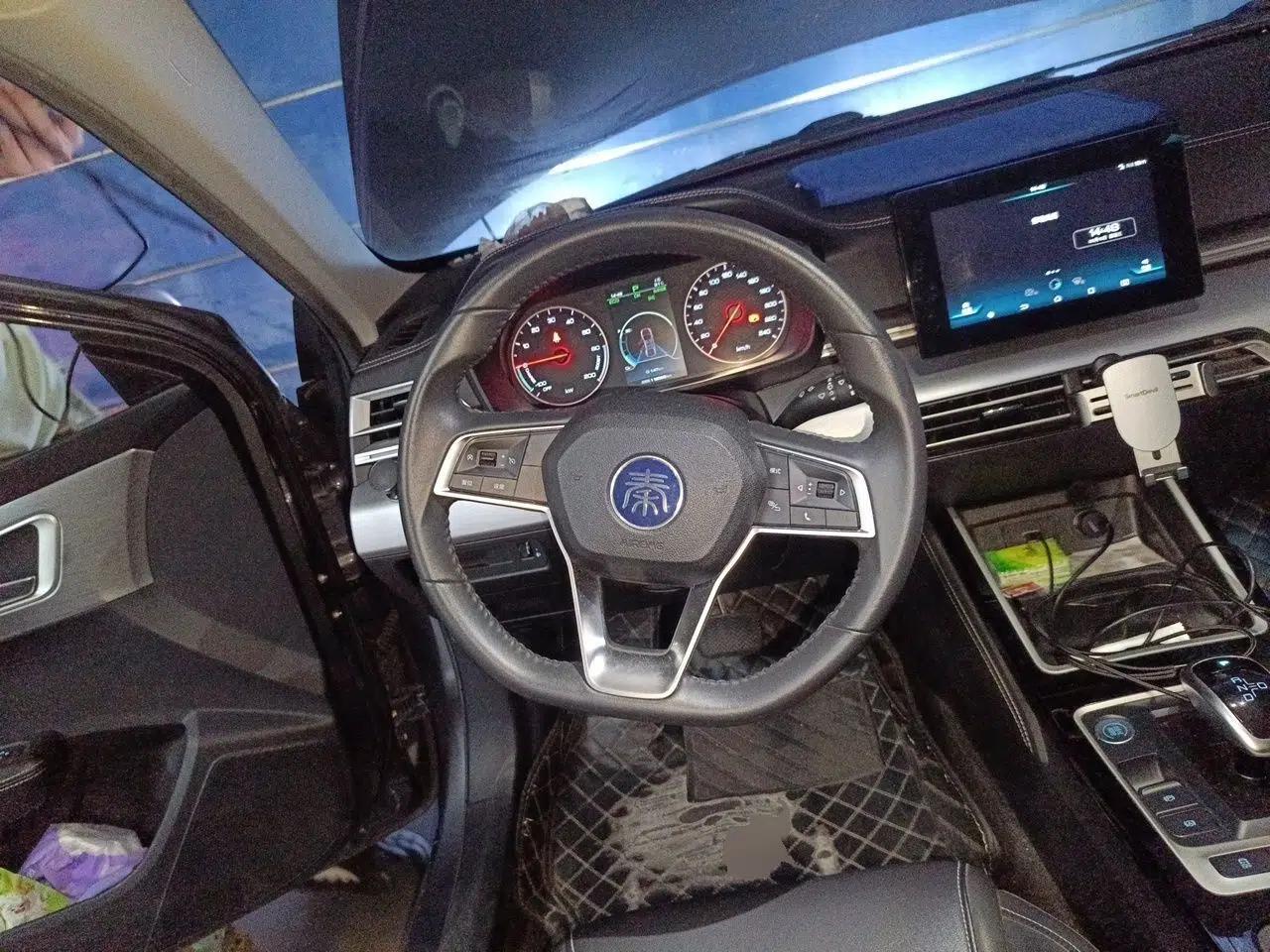 BYD Qin New Energy 2019 High-Range Luxury Model — миниатюра 10