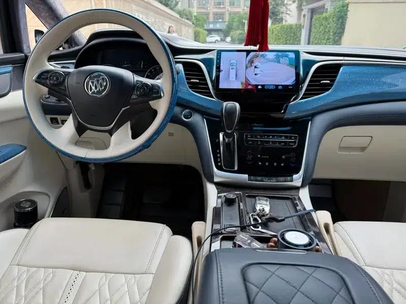 Buick GL8 2017 ES 28T Flagship Edition (National V Emission Standard) — миниатюра 12