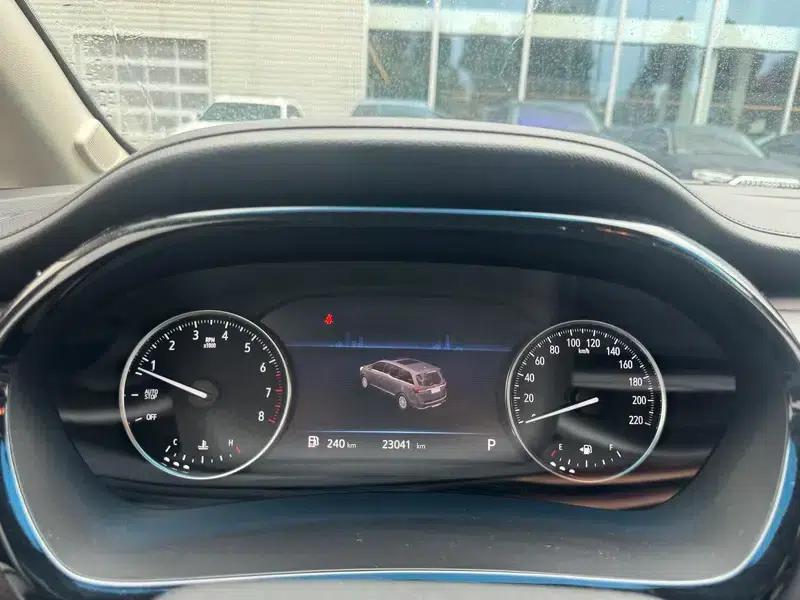 Buick GL8 2021 Land Business Class 652T Luxury — миниатюра 10
