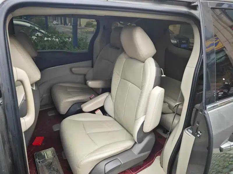 Buick GL8 2013 3.0L GT Luxury Business Edition — миниатюра 12