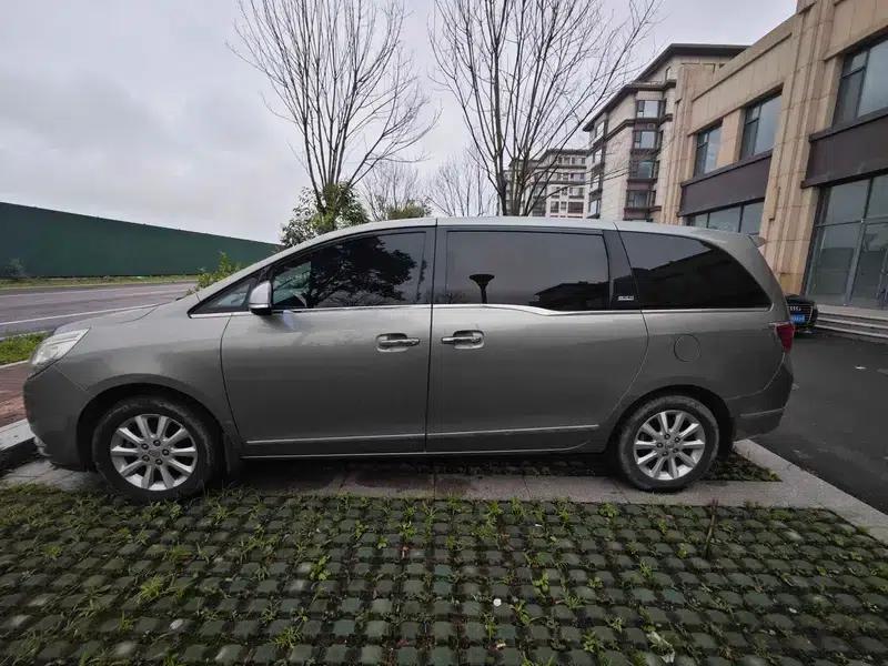 Buick GL8 2013 3.0L GT Luxury Business Edition — миниатюра 3