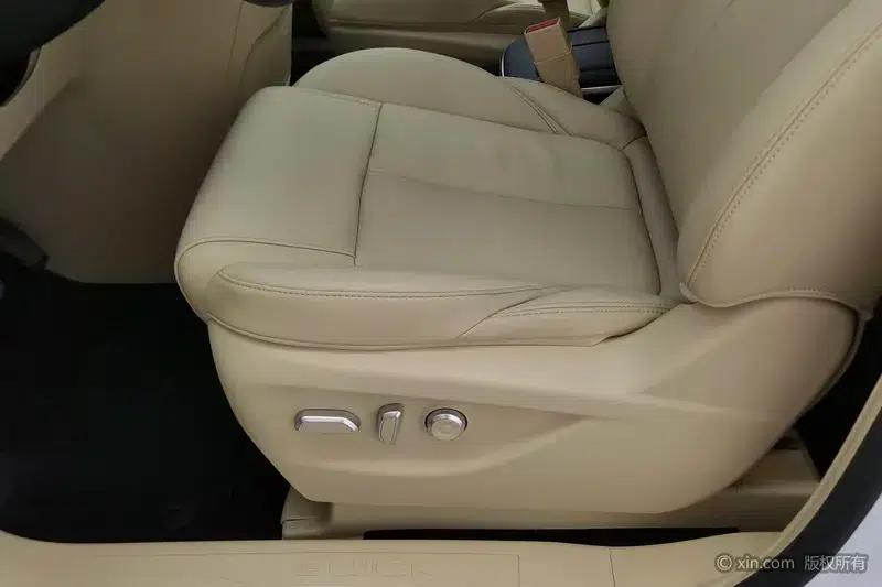 Buick GL8 2023 ES Avantgarde 2.0T Premium Edition — миниатюра 17