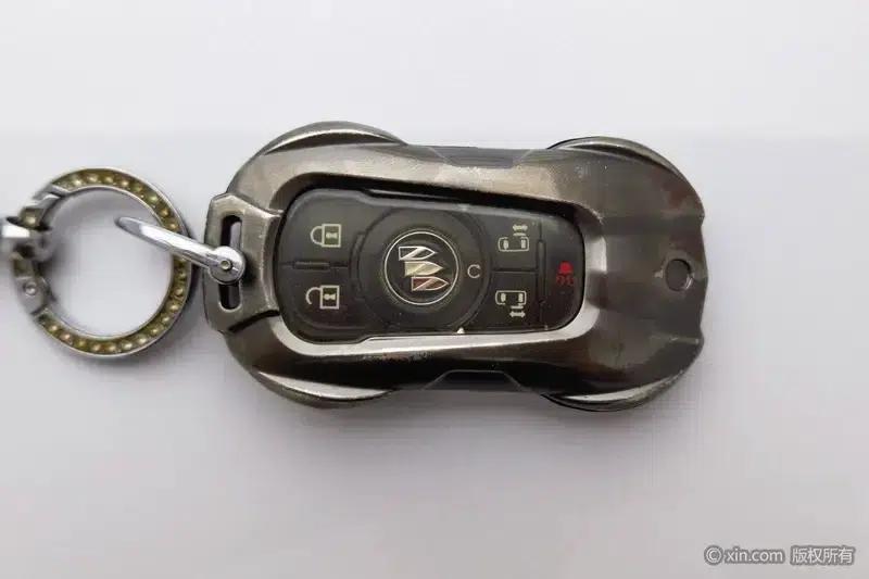 Buick GL8 2023 ES Avantgarde 2.0T Premium Edition — миниатюра 6