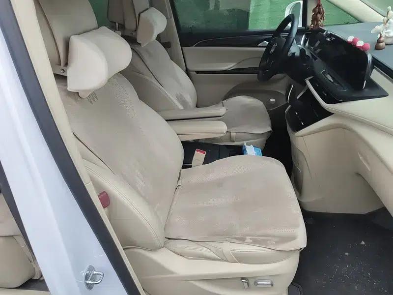 Buick GL8 2023 ES Avantgarde 2.0T Luxury — миниатюра 8