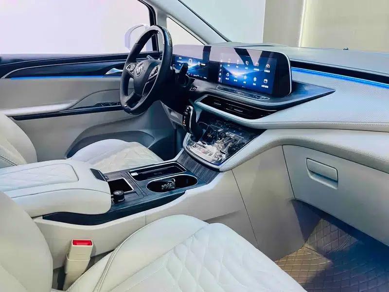 Buick GL8 2023 ES Avantgarde 2.0T Comfort — миниатюра 18