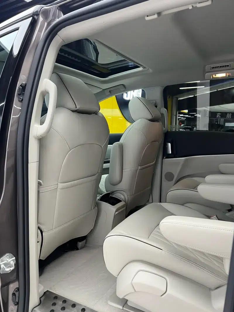 Buick GL8 2021 Land Business Class 652T Luxury — миниатюра 18