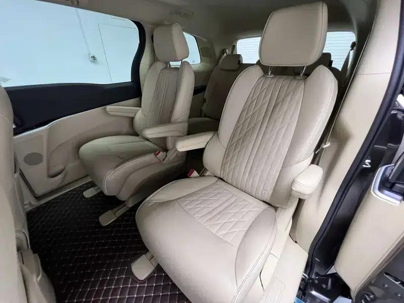Buick GL8 2023 Land Business Class 2.0T Luxury Edition — миниатюра 16