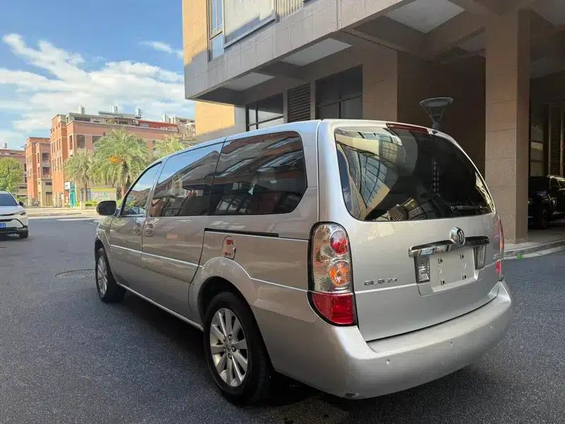 Buick GL8 2014 2.4L Executive Edition — миниатюра 4