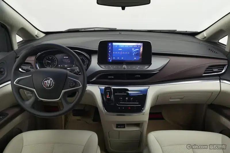 Buick GL8 2023 Land Business Class 2.0T Comfort — миниатюра 13