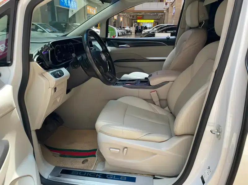 Buick GL8 2023 ES Avantgarde 2.0T Comfort — миниатюра 15