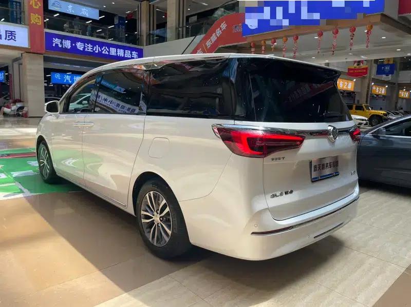 Buick GL8 2023 ES Avantgarde 2.0T Comfort — миниатюра 4