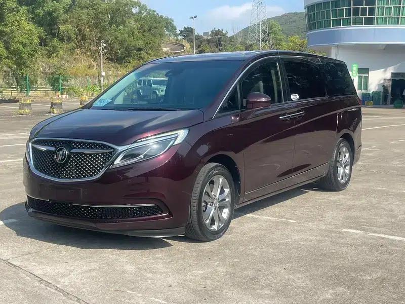 Buick GL8 2017 28T Avenir (National V Emission Standard) — миниатюра 1