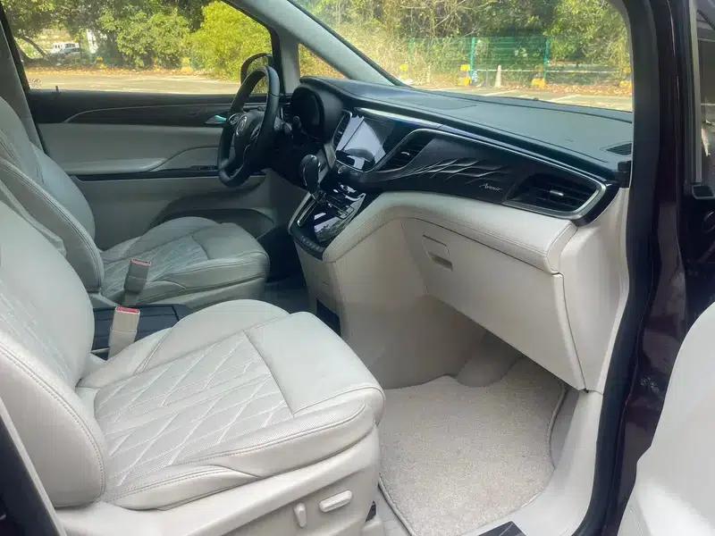 Buick GL8 2017 28T Avenir (National V Emission Standard) — миниатюра 14