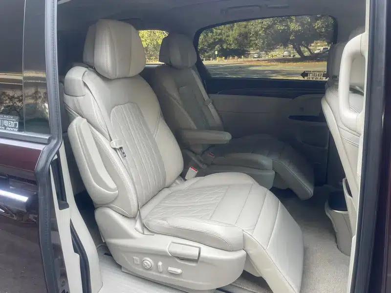 Buick GL8 2017 28T Avenir (National V Emission Standard) — миниатюра 25