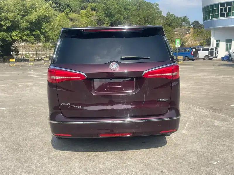 Buick GL8 2017 28T Avenir (National V Emission Standard) — миниатюра 6