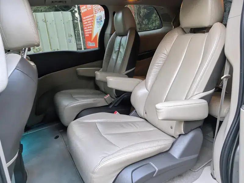 Buick GL8 2011 3.0L GT Luxury Business Edition — миниатюра 15
