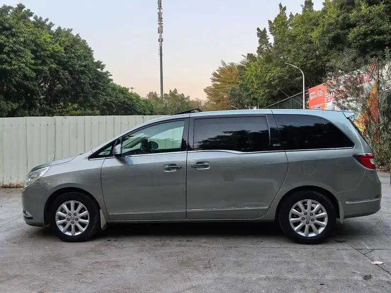Buick GL8 2011 3.0L GT Luxury Business Edition — миниатюра 4