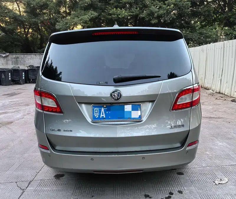 Buick GL8 2011 3.0L GT Luxury Business Edition — миниатюра 6