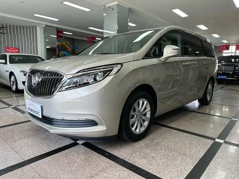 Buick GL8 2017 ES 28T Comfort Model (National V Emission Standard) — миниатюра 1