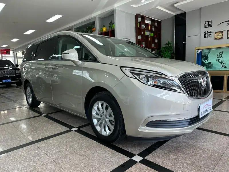 Buick GL8 2017 ES 28T Comfort Model (National V Emission Standard) — миниатюра 3