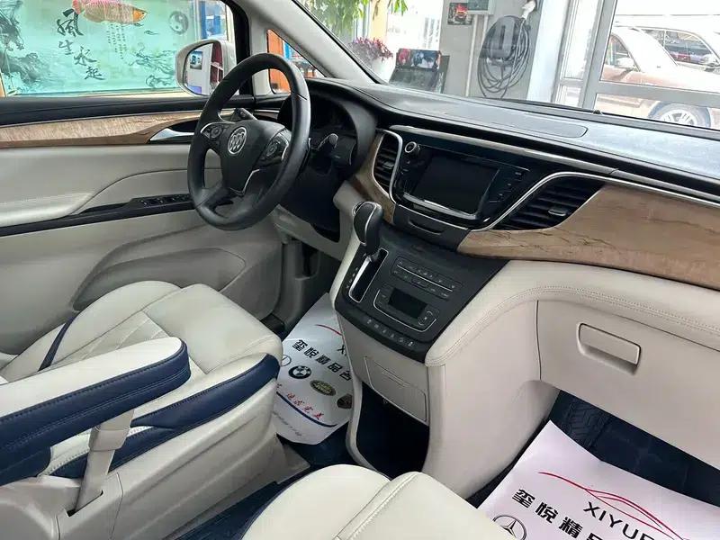 Buick GL8 2017 ES 28T Comfort Model (National V Emission Standard) — миниатюра 22