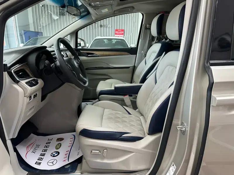 Buick GL8 2017 ES 28T Comfort Model (National V Emission Standard) — миниатюра 24