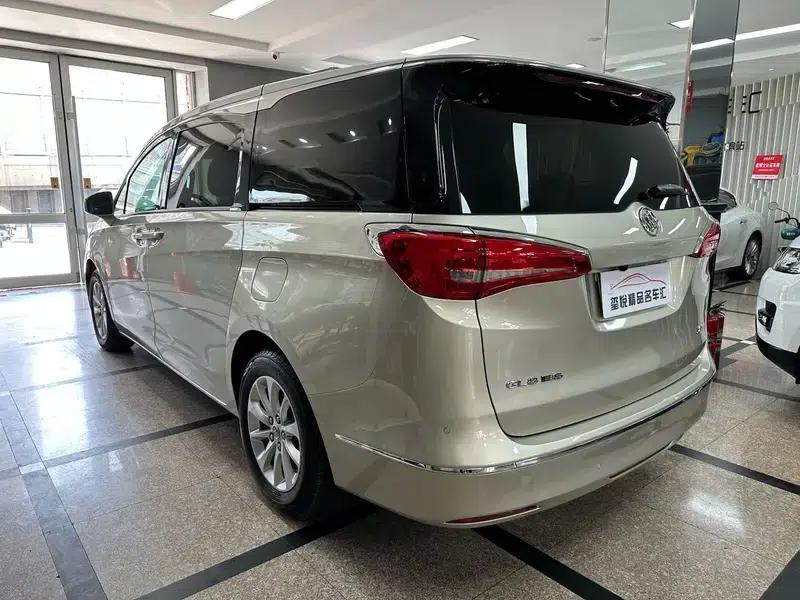 Buick GL8 2017 ES 28T Comfort Model (National V Emission Standard) — миниатюра 4