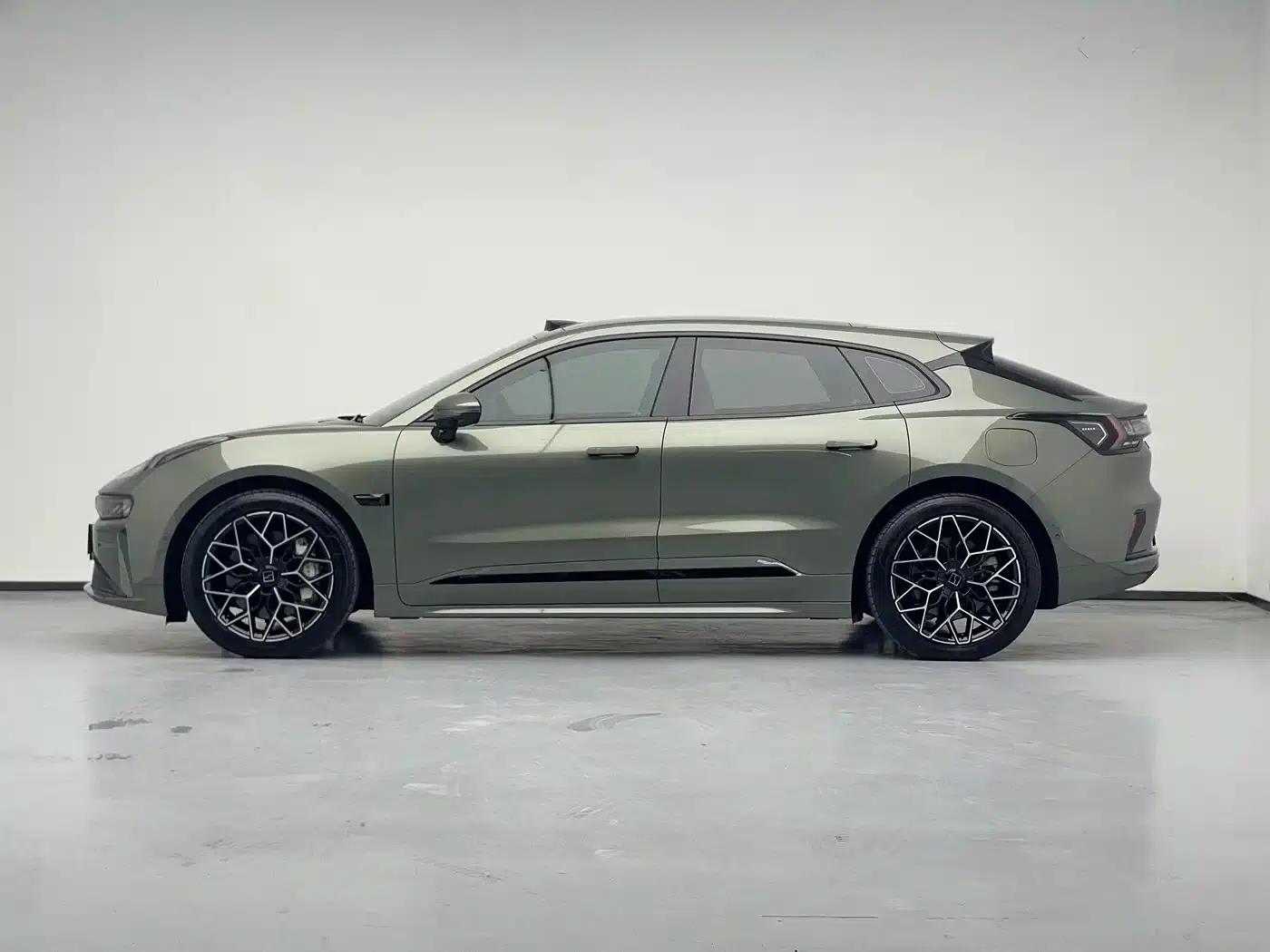 Extreme Krypton 001 2024 WE Edition 100kWh Rear-Wheel Drive — миниатюра 10