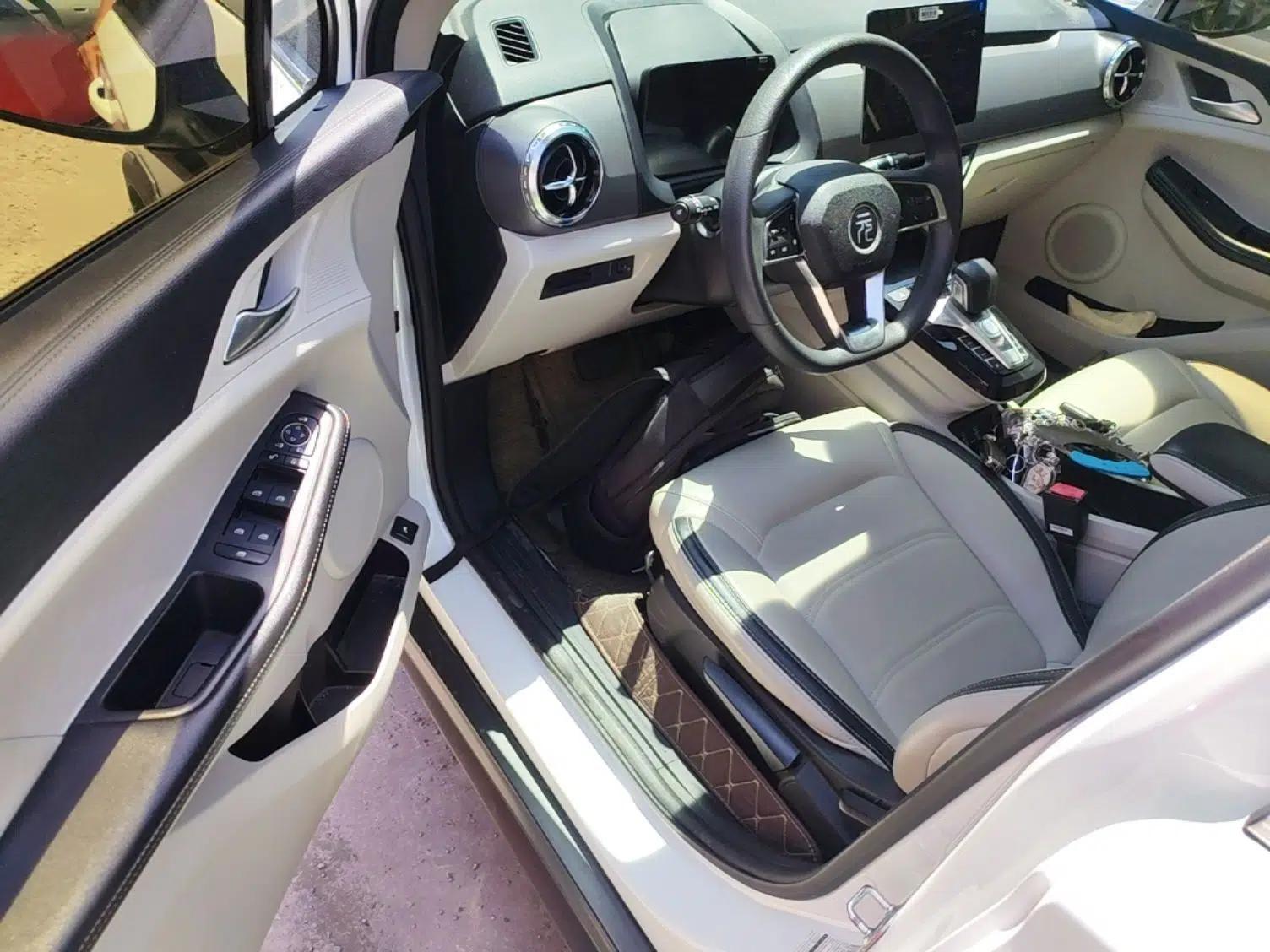 BYD Yuan Pro 2021 401 km Deluxe Version — миниатюра 18