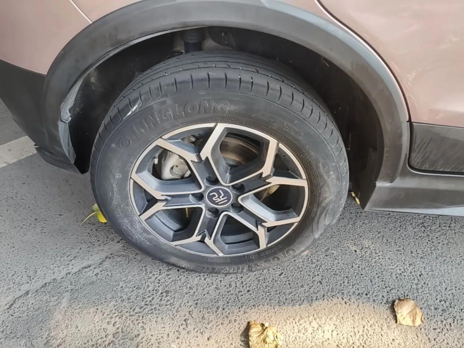 BYD Yuan Pro 2023 401 km Deluxe Version — миниатюра 11