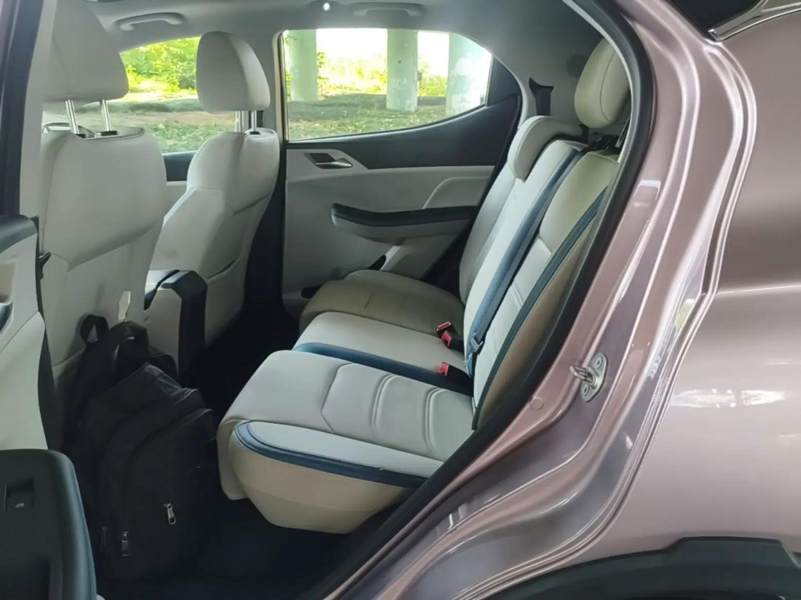 BYD Yuan Pro 2023 401 km Deluxe Version — миниатюра 25